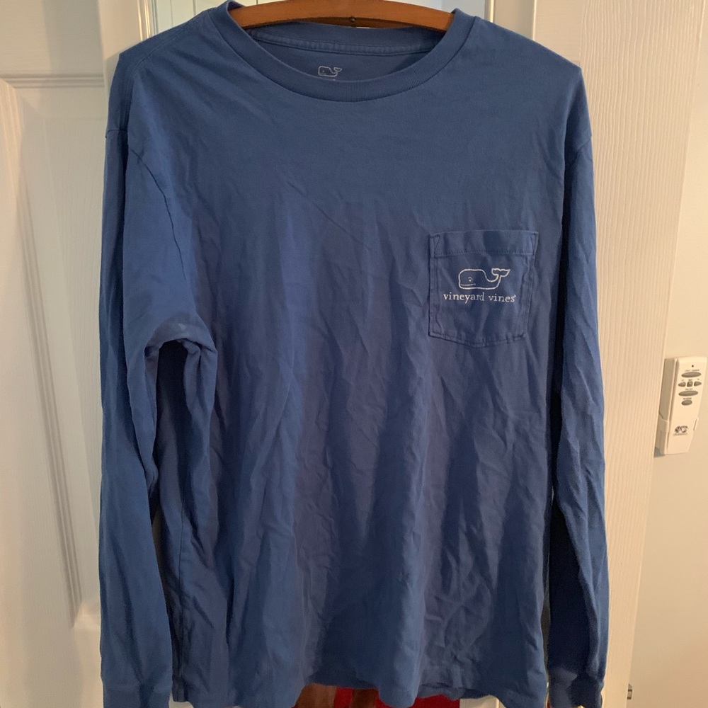 LS vineyard Vine shirt